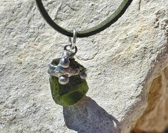Moldavite, moldavite pendant, genuine moldavite 2,15 g, meteorite, moldavite talisman, moldavite necklace, velvet moldavite, vintage, LDG
