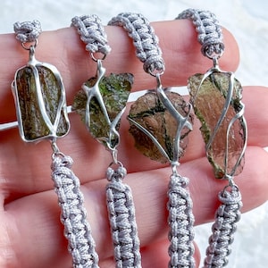 Echtes Moldavit Armband (0,9g): Cosmic Talisman