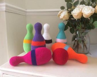 Patrón PDF de juego de bolos a crochet: Juguete de suelo (Descarga digital)