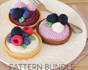 The Blackberry Series: Tartlet Crochet Pattern Bundle [DIGITAL PATTERN ONLY] [food amigurumi, cake crochet pattern, toy food, food decor]