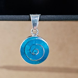 Pachamama pendant in 950 silver with stone inlays, Peruvian crafts, pendant of different precious stones.