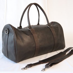 Leder Reisetasche - Personalisierte Reisetasche für Sie & Ihn, Stilvoller Weekender, Sporttasche, Handgepäck, Perfektes Geschenk