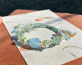 Il Giardino di Monet - Bracciale in pietra preziosa macramè con acquamarina/fluorite (Il Giardino di Monet - Bracciale in pietra preziosa macramè con acquamarina/fluorite)