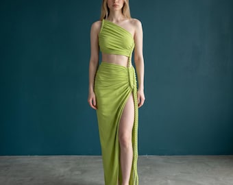 Sukienka maxi z marszczeniami na jedno ramię, Elegancka, dopasowana sukienka wieczorowa, Asymetryczna, formalna sukienka maxi, Dopasowana sukienka na imprezę, Minimalistyczna randka