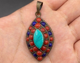 Pin's (broche) Plaqué Or Sur Argent Avec Corail Et Turquoise - Occasion Very Good