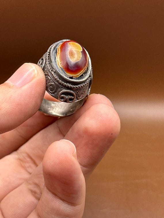 Authentic Ancient Near Eastern Silver Ring With L… - image 4
