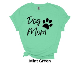 Dog Mom Softstyle T-Shirt