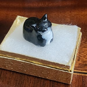 Maxwell the cat - Etsy 日本