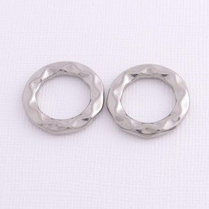 Stainless Steel Textured Round Jewelry Link, Silver Round Jewelry Connector, Jewelry Making Connector Supply, Silver Link for Jewelry Making