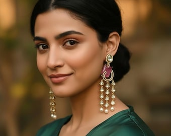 Pendientes colgantes de araña con doblete de piedra y piedra semipreciosa: inspirados en Sabyasachi, joyería llamativa.