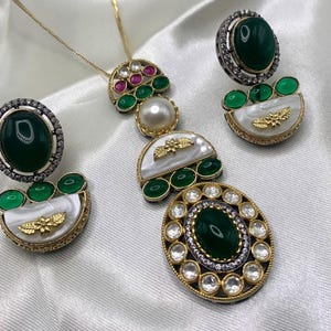 Sabyasachi inspired necklace and earrings/minimalist jewelry/fusion jewelry/Mother of Pearl/statement jewelry