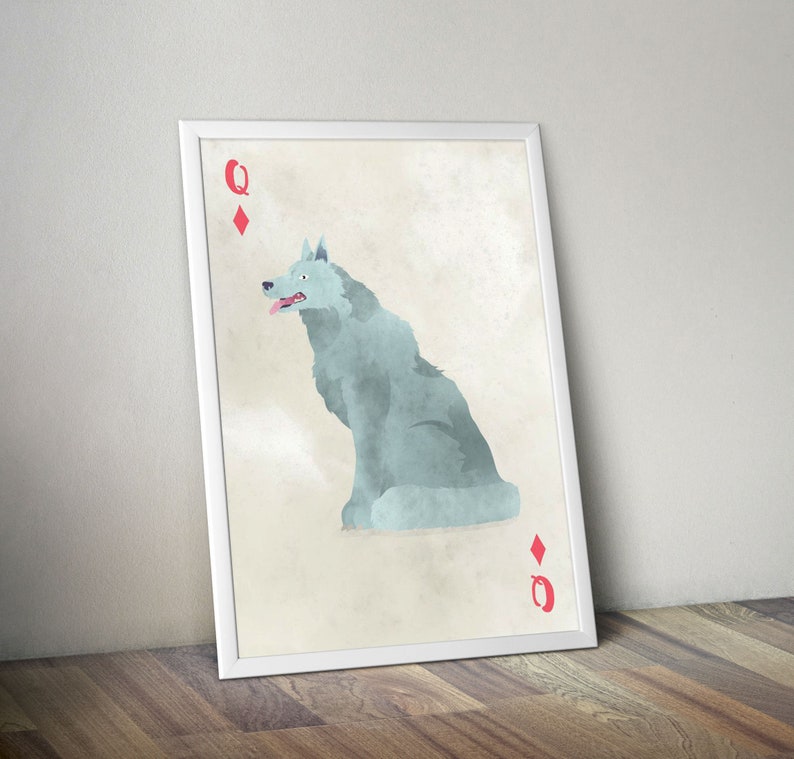 K&ouml;nnte beinhalten: Eine Spielkarte im Vintage-Stil mit einem blauen Wolf, einem roten Karo-Symbol und dem Buchstaben Q in der oberen linken Ecke.