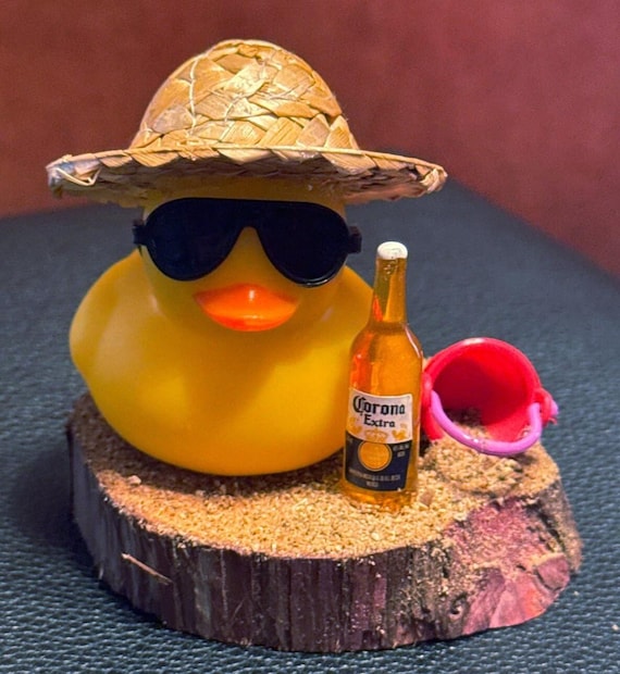 Beach Vacation Duck: Handcrafted Car Dashboard Ornament