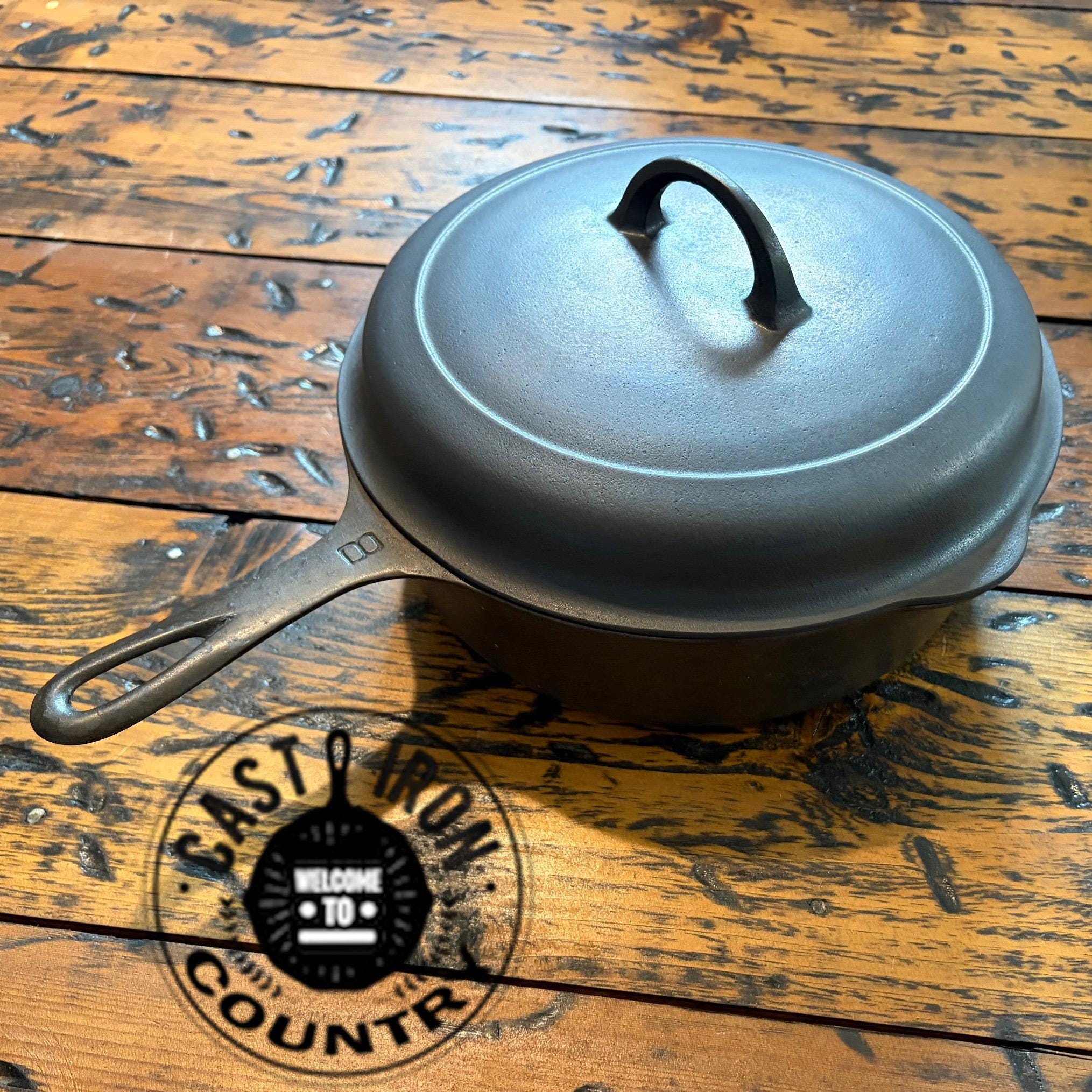 Griswold #8 Large Block Logo Cast Iron Chicken Pan, 777 Deep