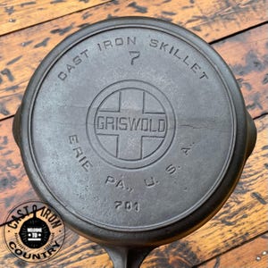 Griswold #7 Large Block Logo Cast Iron Skillet with Heat Ring, Restored & Sits Flat, p/n 701 * Crack Alert *