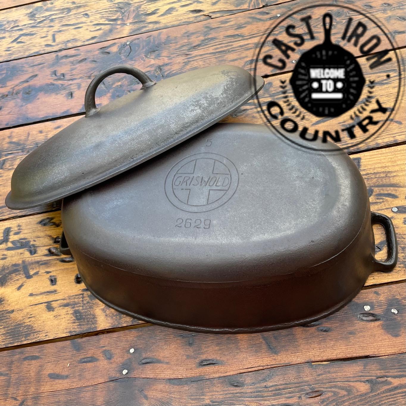 AMAZING Griswold #5 Oval Roaster With Slant Logo, P/n 2629 Base