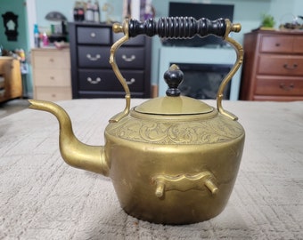 Vintage Brass Teapot with Lid