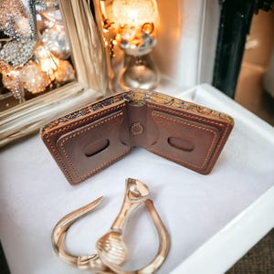 Handmade Toscana Leather Cardholder Wallet: Slim Minimalist Design