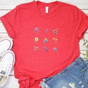 Tshirt with Wildflowers T-shirt for Woman Gift for Her Shirt with Flowers Tshirt for Nature Lover Wild Flower Shirt