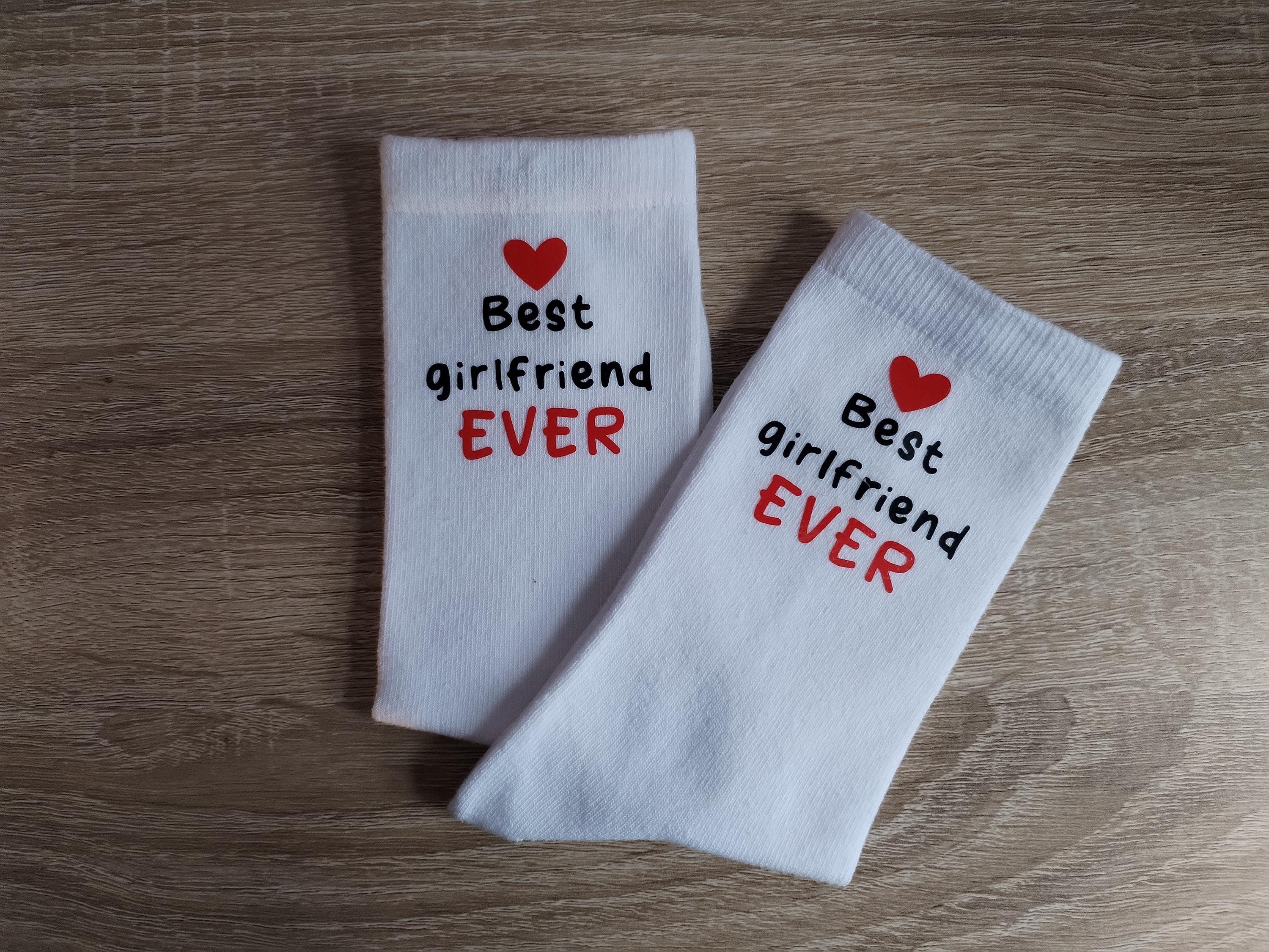 How To Choose The Best Presents For Girlfriend: A Complete Buying Guide