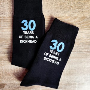 30. urodziny, skarpetki z okazji urodzin, skarpetki z ćpunami, śmieszne skarpetki, męskie skarpetki na 30. urodziny | żartobliwy prezent dla mężczyzn | zabawny prezent, męski prezent na 30. urodziny, zabawny prezent dla przyjaciela
