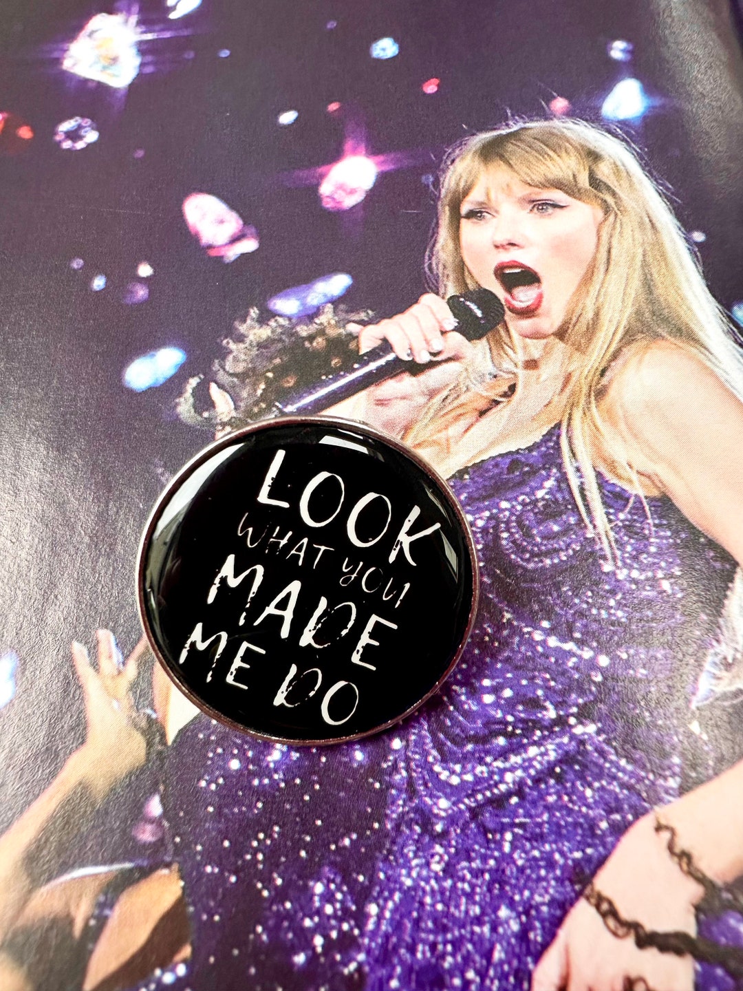 Taylor Swift Look What You Made Me Do Enamel Pin Badge Secret Moments