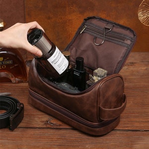 Trousse de toilette personnalisée pour homme - Trousse de toilette en cuir gravée - Trousse de toilette de voyage - Meilleur cadeau pour homme - Accessoires en cuir pour hommes - Cadeaux de Noël