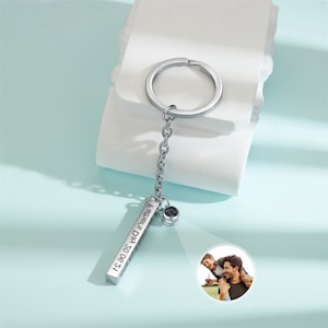 Custom Projection Photo Keychain for Dad,Personalized Picture Keychain, Keepsake Keychain,Gifts for Husband,Father&#39;s Day Gift