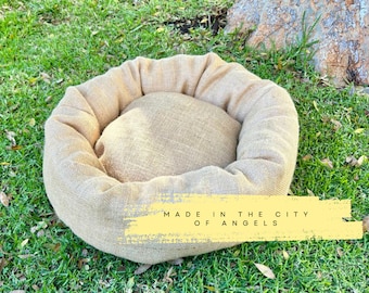 Rustic Burlap Donut Dog Bed: Farmhouse Cat Bed, Non-Toxic Cushion