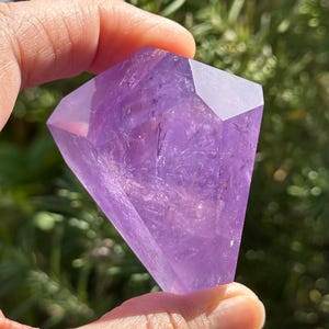 Beautiful Amethyst Freeform from Brazil