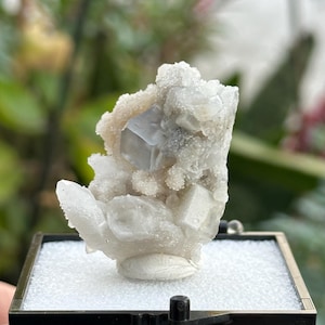 YGX Fluorite with Drusy Quartz