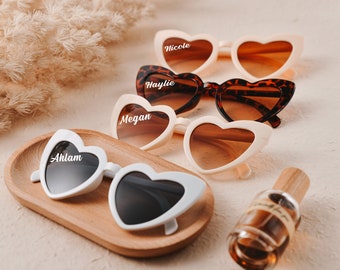 Stylish bridal sunglasses, unique bridesmaid gifts, bachelorette party favors, Customized heart-shaped glasses，stunning wedding accessories!