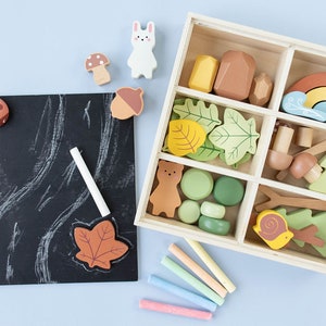 Wooden Forest Sensory Bin – Montessori Toy for 2 Year Old, Waldorf Loose Parts Play, Educational Wood Toy for Toddlers