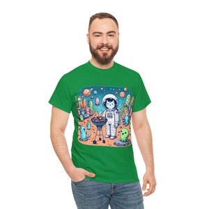 Camiseta Alien BBQ, camisa de gato gatito genial, algodón, diseño divertido gráfico genial, astronauta gato espacial cósmico cocinar verano divertido lindo
