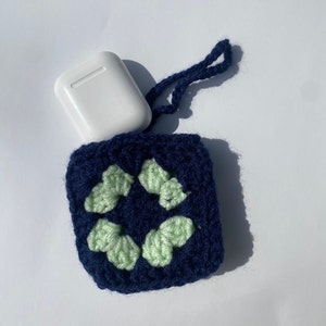 Crochet Headphone Case | Handmade | Airpods Holder | Change Pouch
