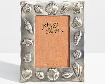 Vintage Pewter Seashell Picture Frame // Coastal 3.5” x 5” Photo Frame with Shell Motifs