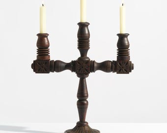 Vintage Spaanse houten kandelaar // Kandelaar van gedraaid hout in koloniale stijl uit het midden van de 20e eeuw