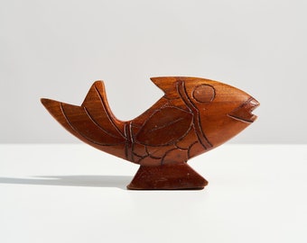 Vintage Folk Art Fish Sculpture // Handmade Carved Wood Figurine