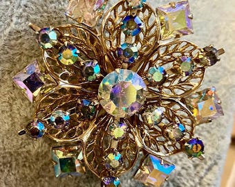 Stunning Vintage Flower Layered Rhinestone JULIANA Gold Brooch/Pin