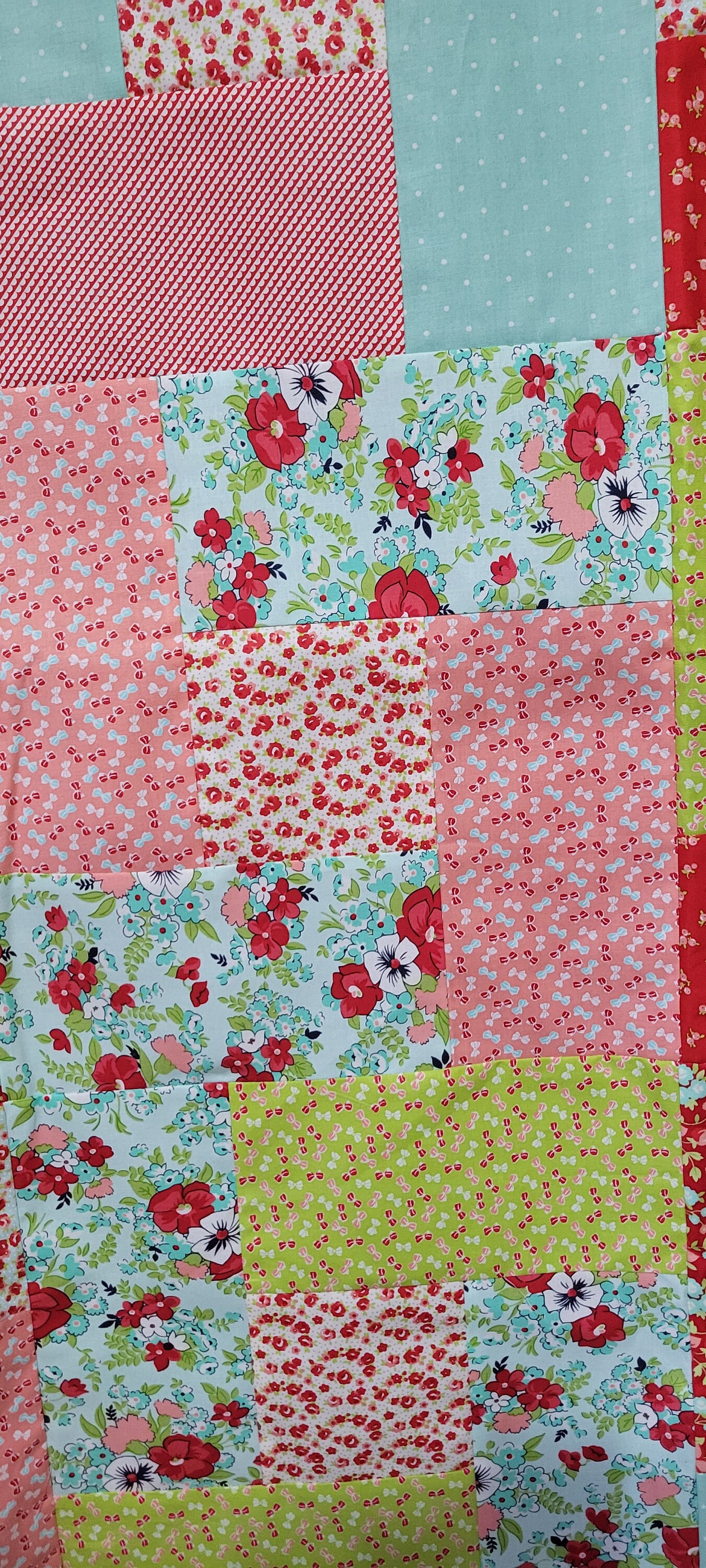 UNFINISHED Quilt Top | Scrappy | Lap/throw Size Quilt | Floral - Etsy