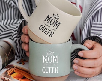 Taza de café grande grabada, taza de cerámica personalizada, regalo familiar para ella, taza navideña personalizada grabada para mamá, ideas de regalos de Navidad PD
