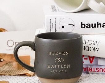 Personalized Name Mr and Mrs mug, Engraved Pottery Mug Couples Wedding anniversary Gifts, Wedding Present Newlywed gift  PD
