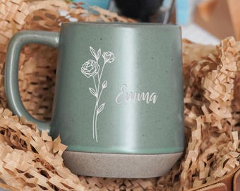 Anpassad mugg med födelseblomma, personlig mugg, 21-årspresent till henne, present till bästa vän, namnmugg, graverad mors dag-present JD