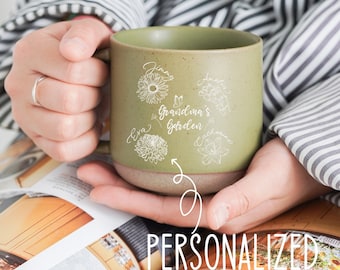 Custom Mug Grandmas Garden Mug, Personalized Mug,Birth Flower Garden Mug Pottery Mug,Grandma Gift for Mug,Christmas Gifts Ideas, Nana Mug ZT