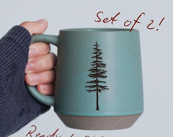 Dennenboom mok set van 2, klaar voor verzending kerstmis mok kerstcadeaus voor familie housewarming vakantie geschenken rustieke boom mok bos mok JD