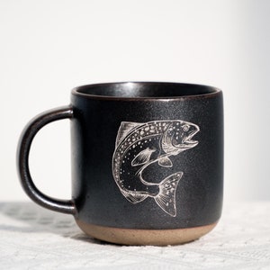 Trout Mug Christmas Gifts for Dad, Fisherman Gift, Trout Lover Gift for Husban, Trout Fishing Pottery Mug for Fathers Day Gifts from Kids ZT