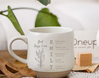 Taza de cerámica personalizada con grabado cristiano, taza de café con versículo bíblico "Dios dice que yo soy", regalo personalizado con escritura para mujeres, regalo religioso para ella.
