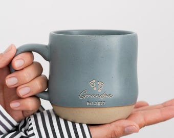 Personalized Grandpa Engraved Mug,Father's Day PAPA  Gift from Grandchildren,Pregnancy Announcement Grandparents, New dad gift idea PD