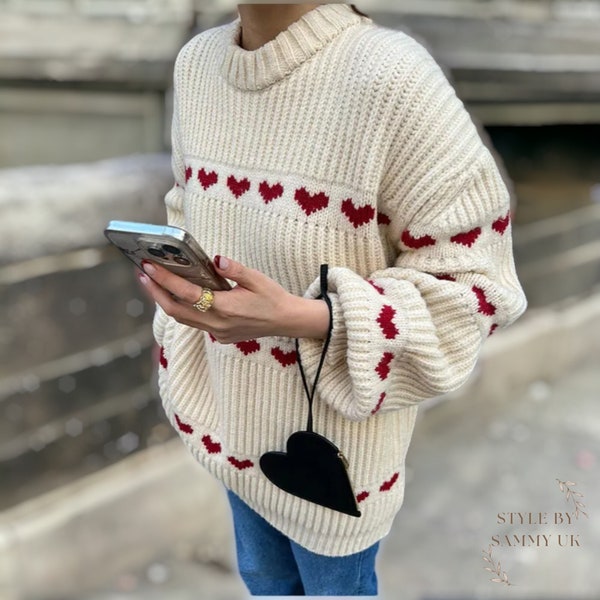 Womens White Love Heart Knitted Thick Loose Ribbed Jumper Sweater - Plus Sizes Included - Elegant Womens Fashion