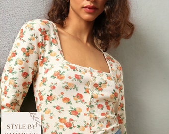 Haut à col carré fleuri blanc tricoté en pur coton bio - Vêtements d'été, Haut d'été, Haut à fleurs, Vêtements élégants, Vêtements bio